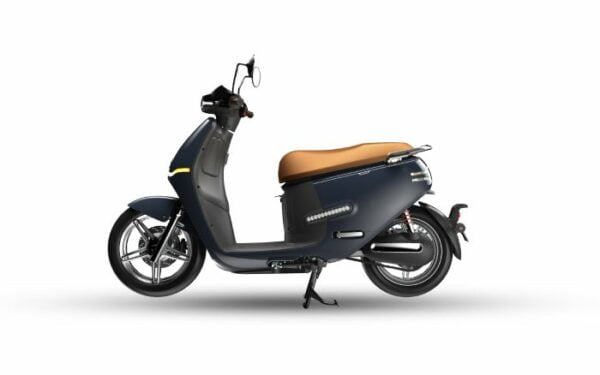 Moto eléctrica scooter EK3 elegante